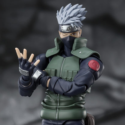 Hatake Kakashi (Famed Sharingan Hero) - SH Figuarts