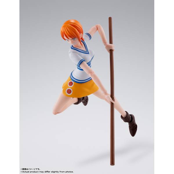 Nami (One Piece) - SH Figuarts