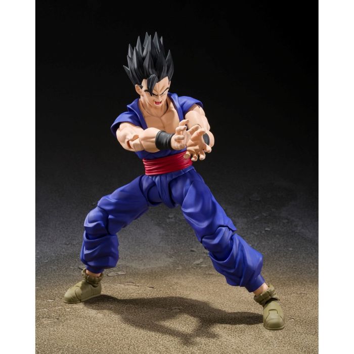 Ultimate Son Gohan Super Hero (Reissue) - SH Figuarts